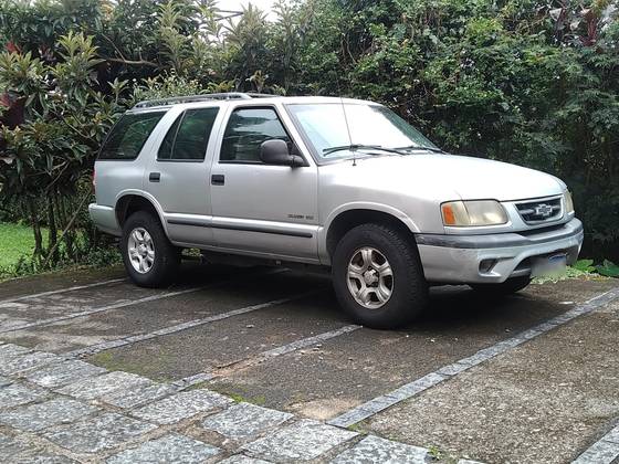 CHEVROLET BLAZER 4.3 SFI DLX 4X2 V6 12V GASOLINA 4P MANUAL